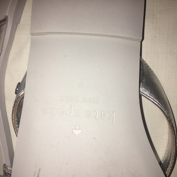 Kate Spade - Picture 6 of 7